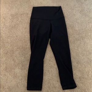 Women’s reversible Align pant crop